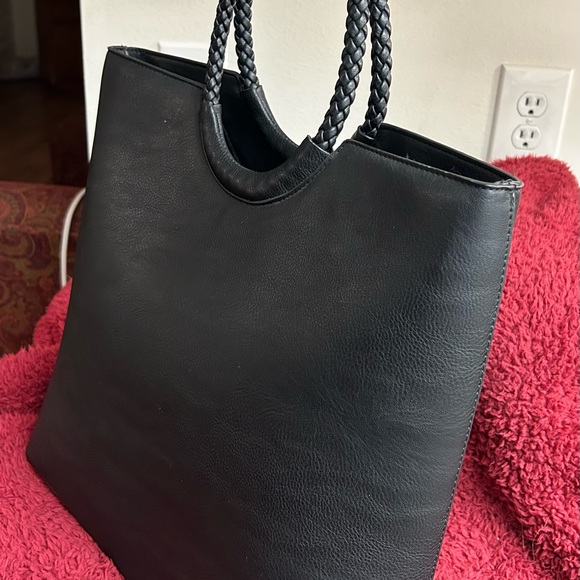 Vegan leather work tote NWOT - Picture 2 of 6